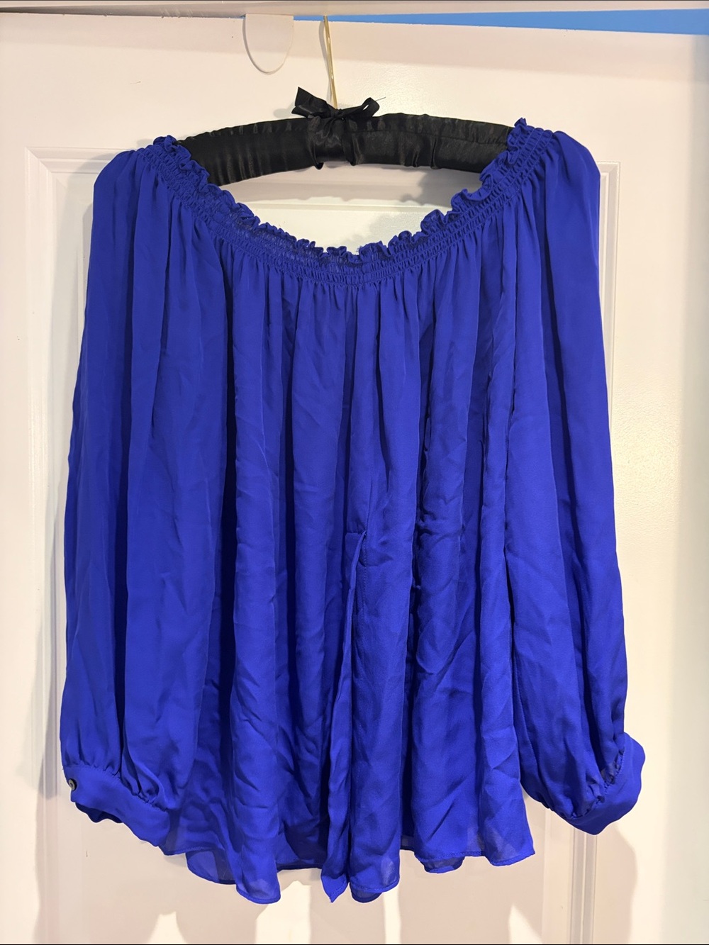 Off-Shoulder Royal Blue Women's Blouse with Long Sleeves 100% silk size small.